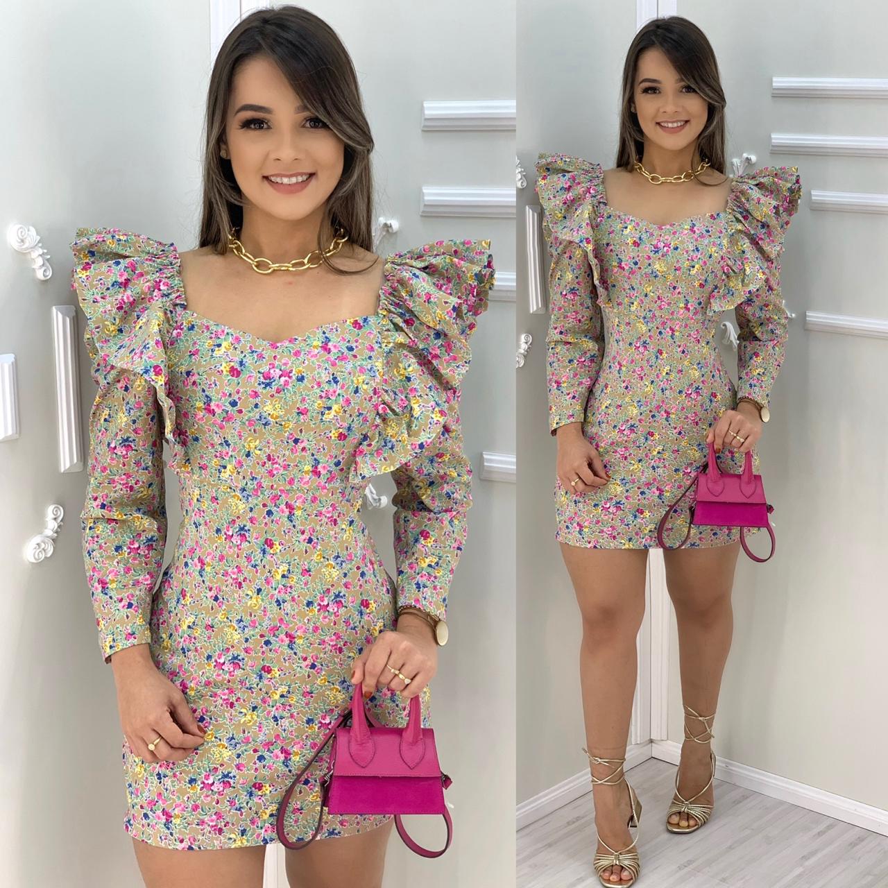 vestido em tricoline